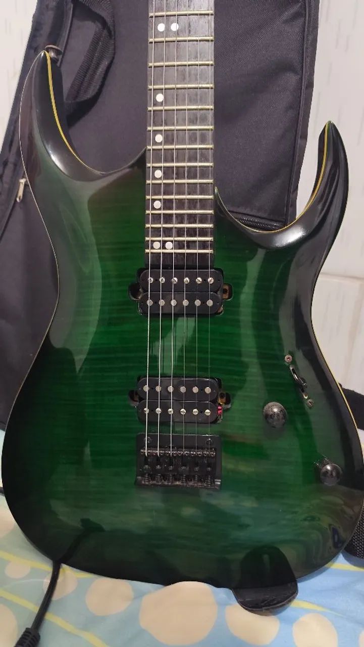 Vendo Guitarra + Baixo + Cubo - Foto 2