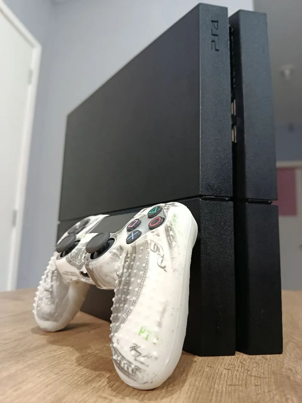 Vendo PS4 FAT 500GB mais conta do PlayStation com jogos - Consoles