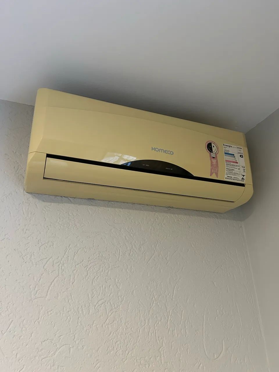 Ar-Condicionado Komeco 7.500 BTUs