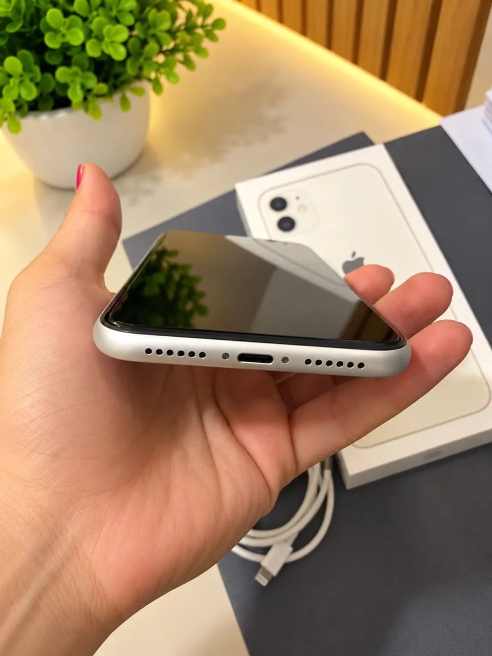 iPhone 11 Branco 256gb COM Caixa COM Carregador  - Foto 5