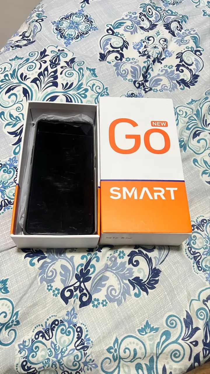 Vendo smartfone em estado de zero.