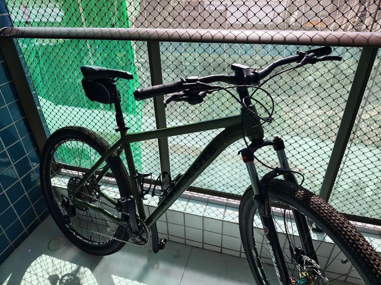Bicicleta aro 29 toda absolute 