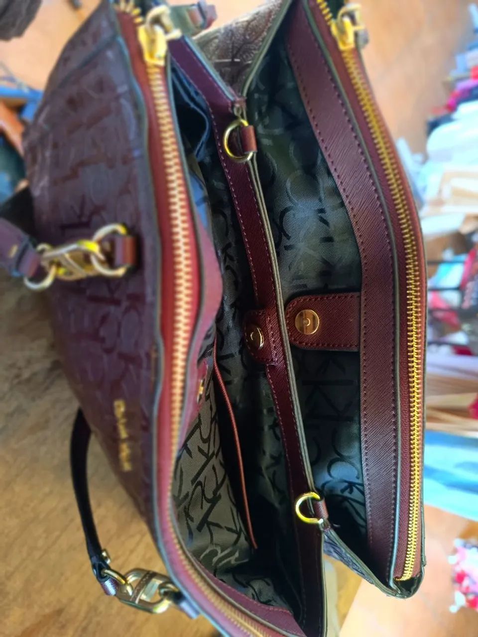  Bolsa Calvin Klein Cor MARÇALA 