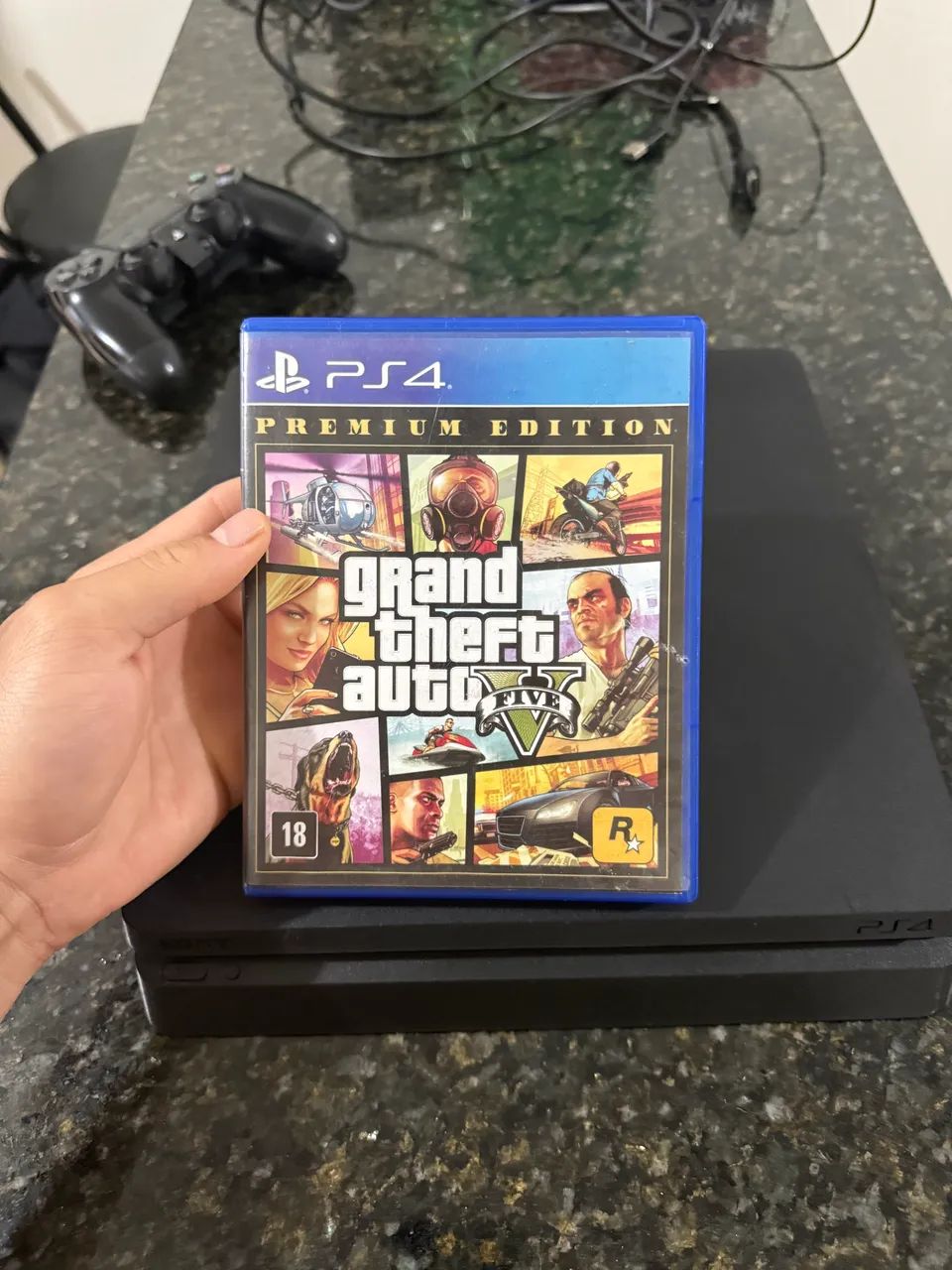 PS4 slim + gta 5 - Foto 2