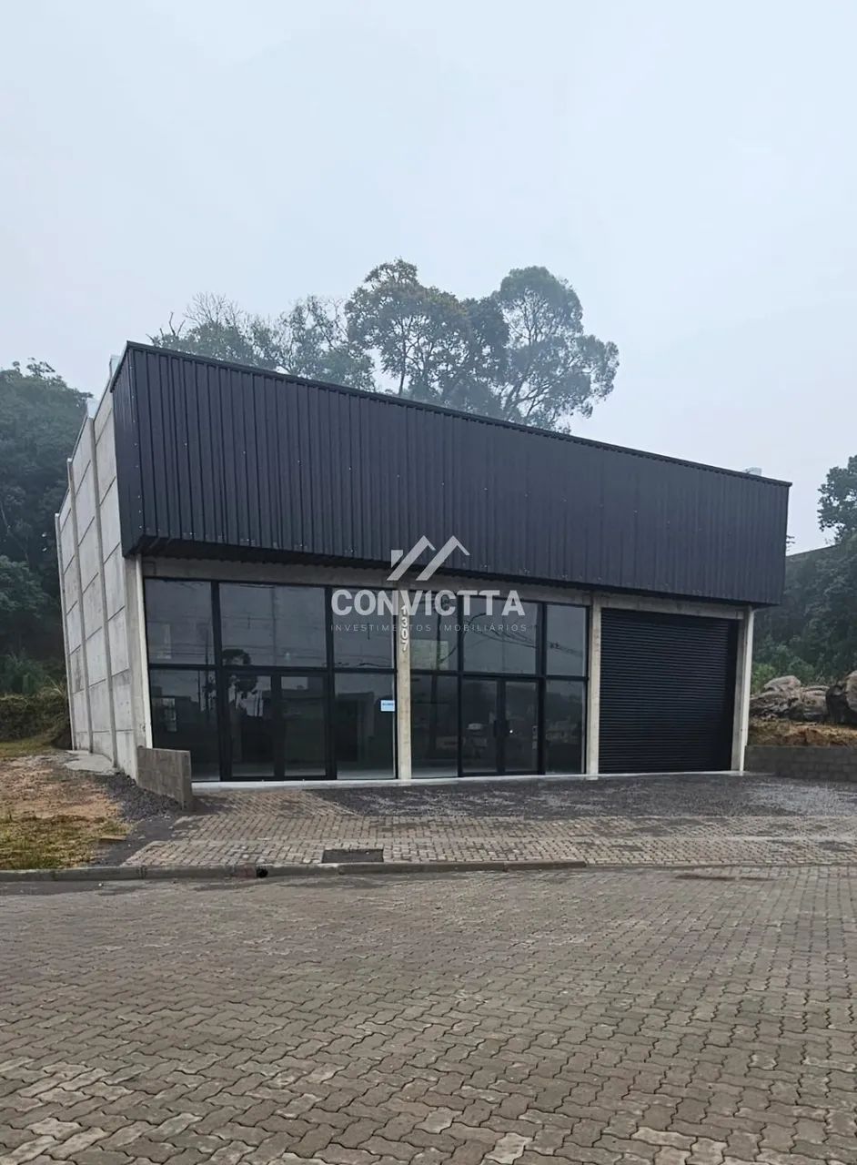 PAVILHÃO INDUSTRIAL EM ANA RECH