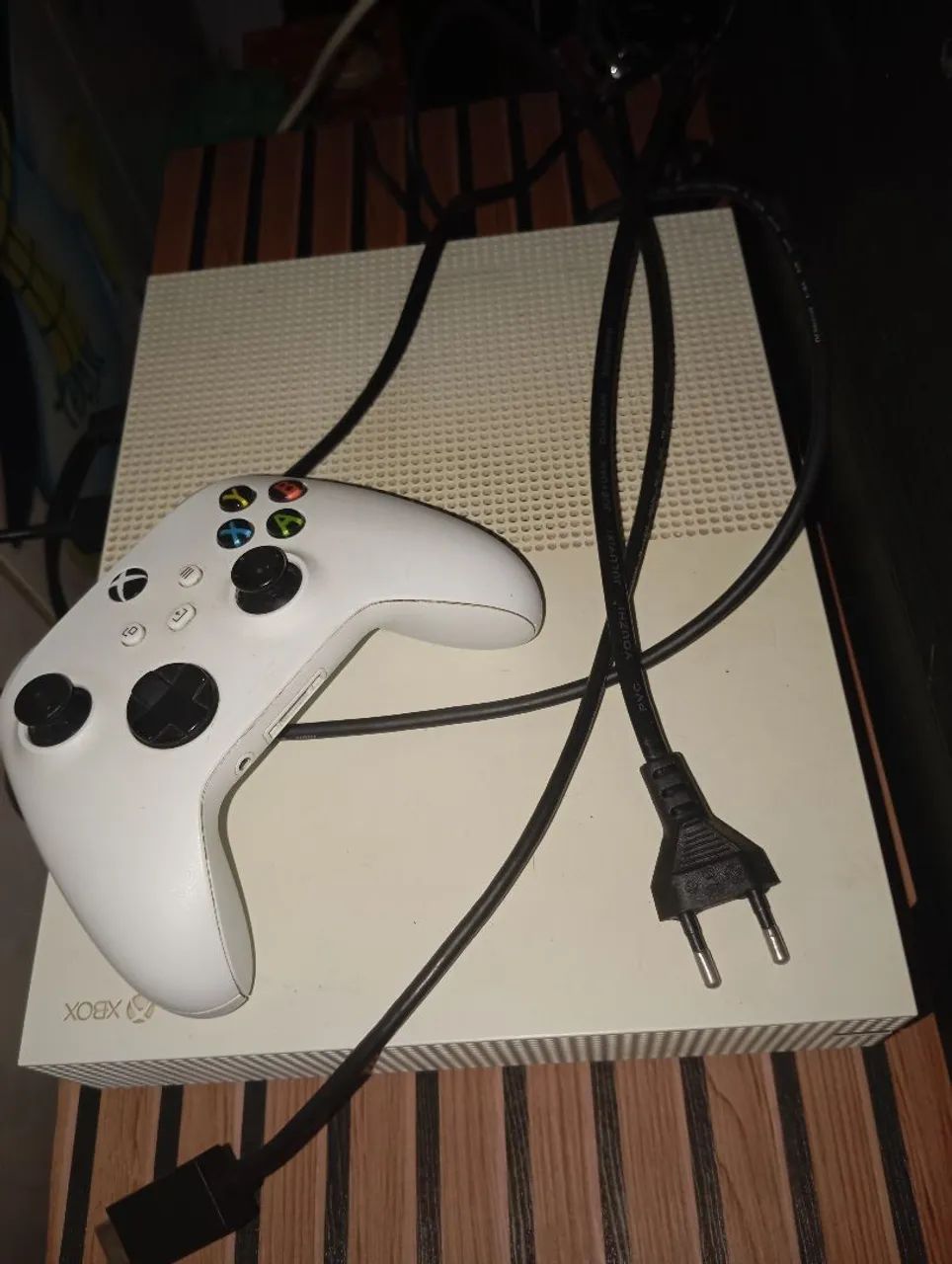 Xbox One S - Foto 2