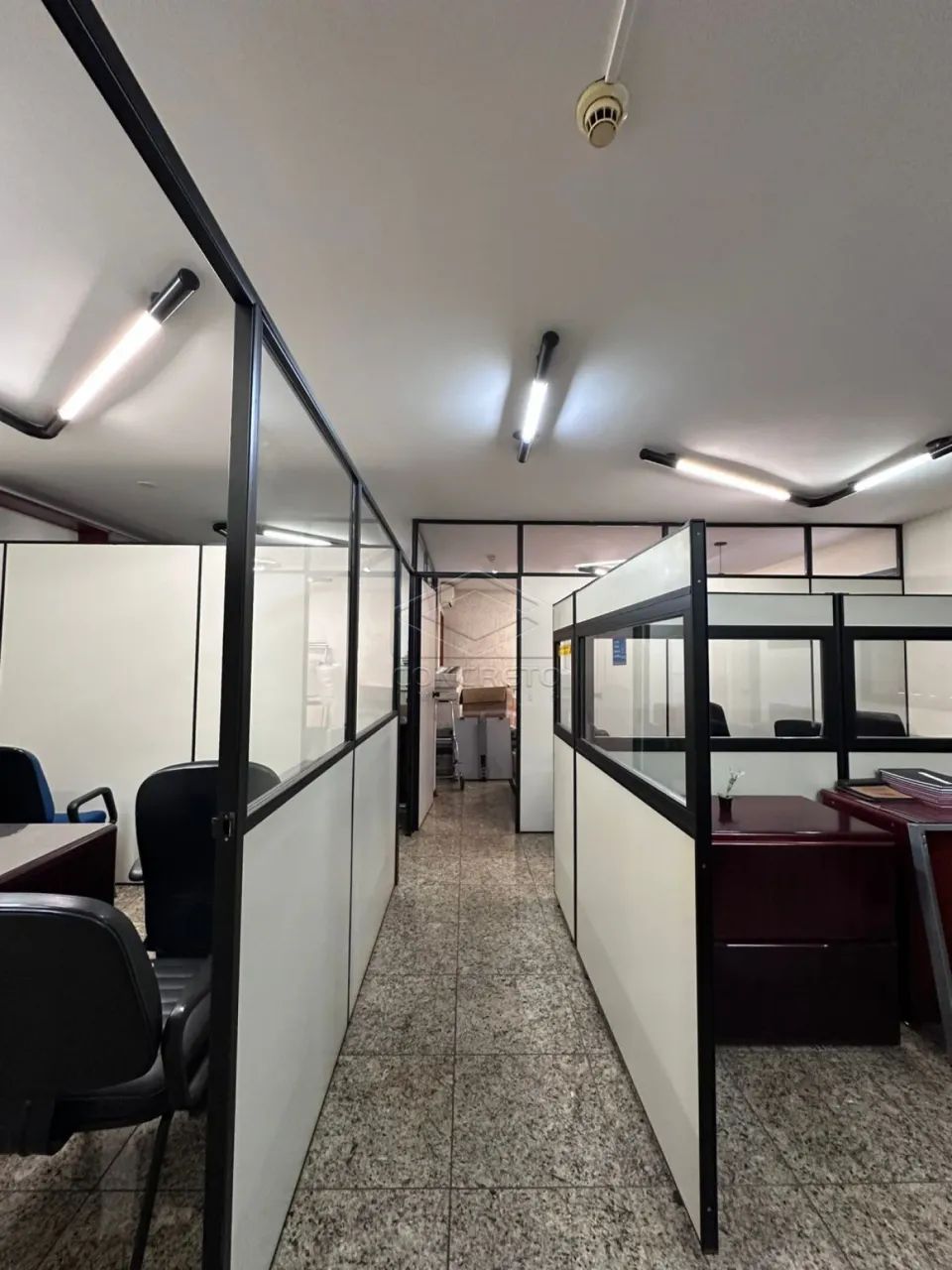 CENTRO EMPRESARIAL RIO BRANCO - AMPLA SALA EM ÓTIMA LOCALIZAÇÃO - Foto 4