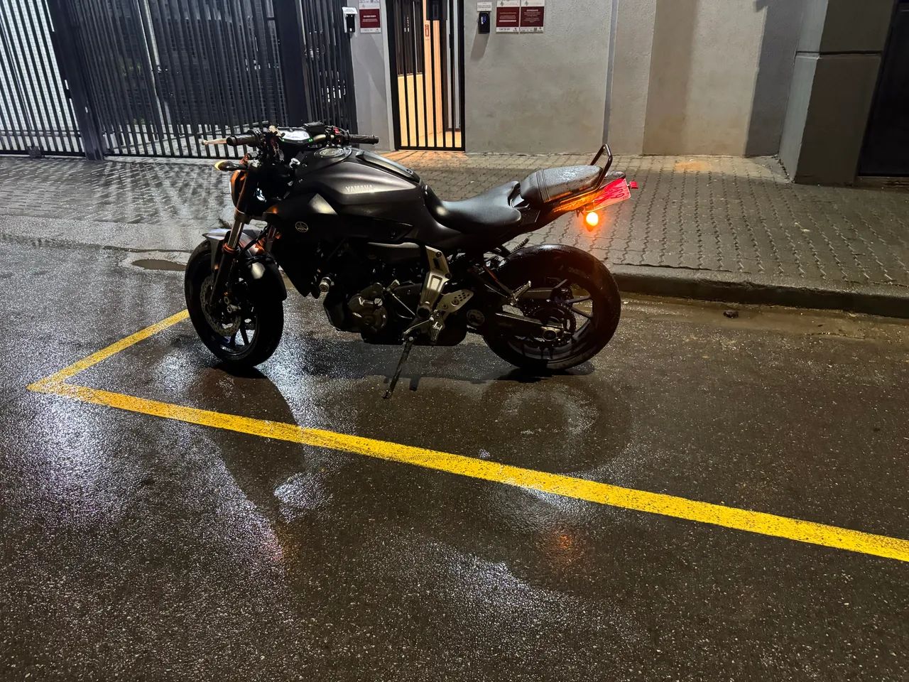 Vendo mt07 2016 - Foto 2