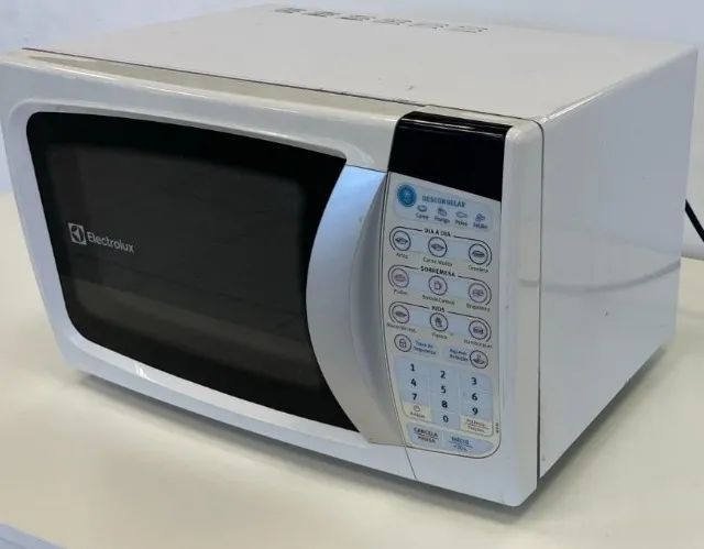 Micro-ondas Electrolux MTD30 20L 220V - Funcionando Perfeitamente - Foto 2