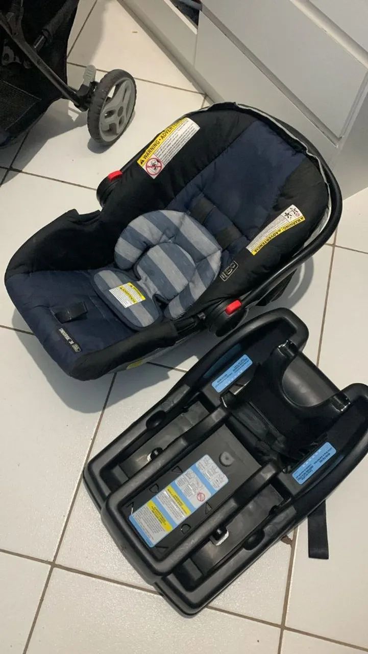 Kit de Carrinho e bebê conforto Graco  - Foto 3