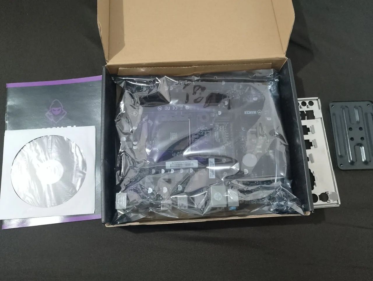 Placa mãe gamer e fonte gamer  - Foto 2