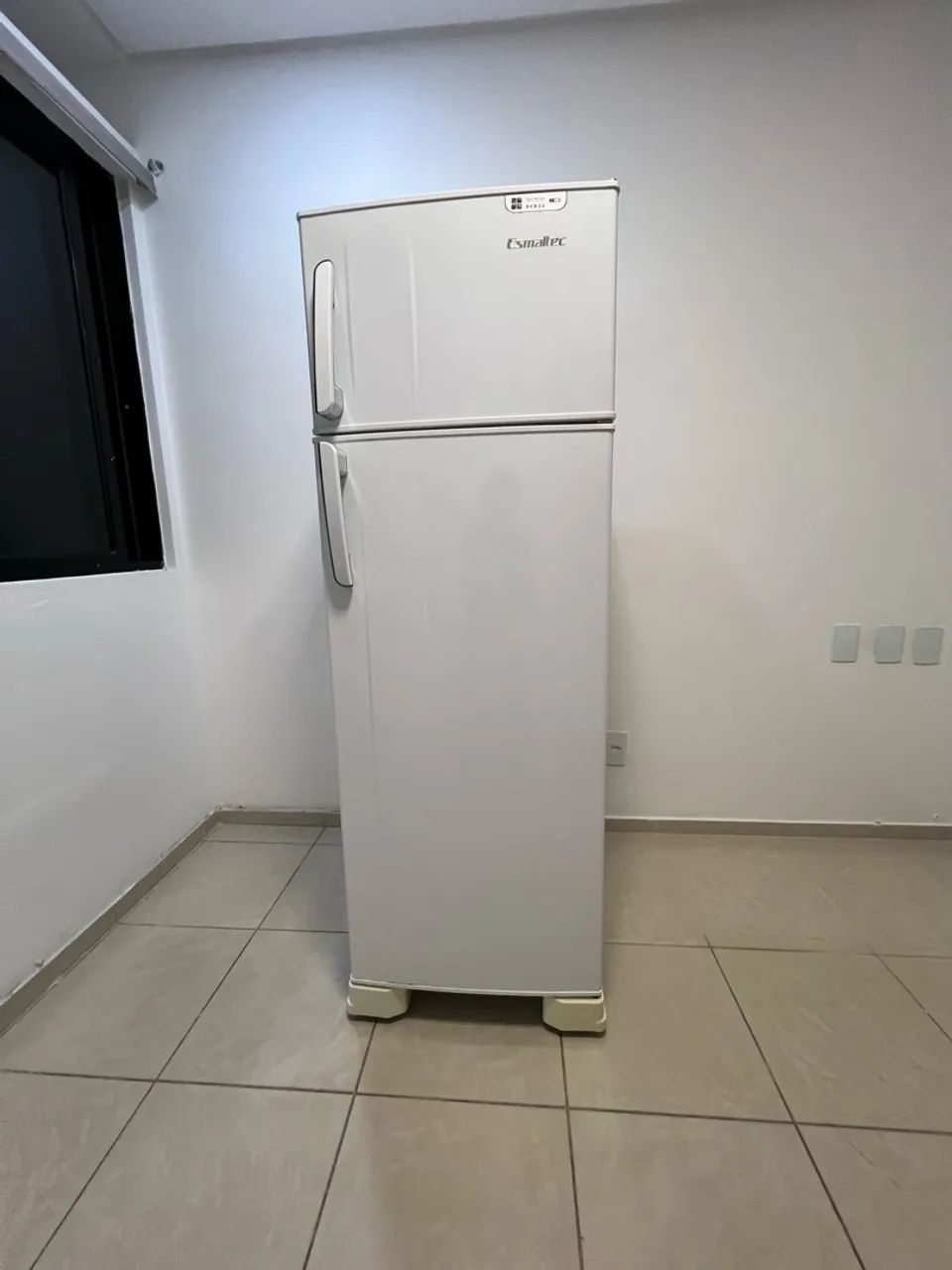 Geladeira duplex Esmaltec Defrost