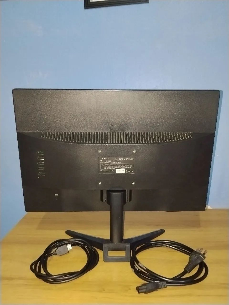 Monitor Vx Pro 19" com avaria no pé  - Foto 3