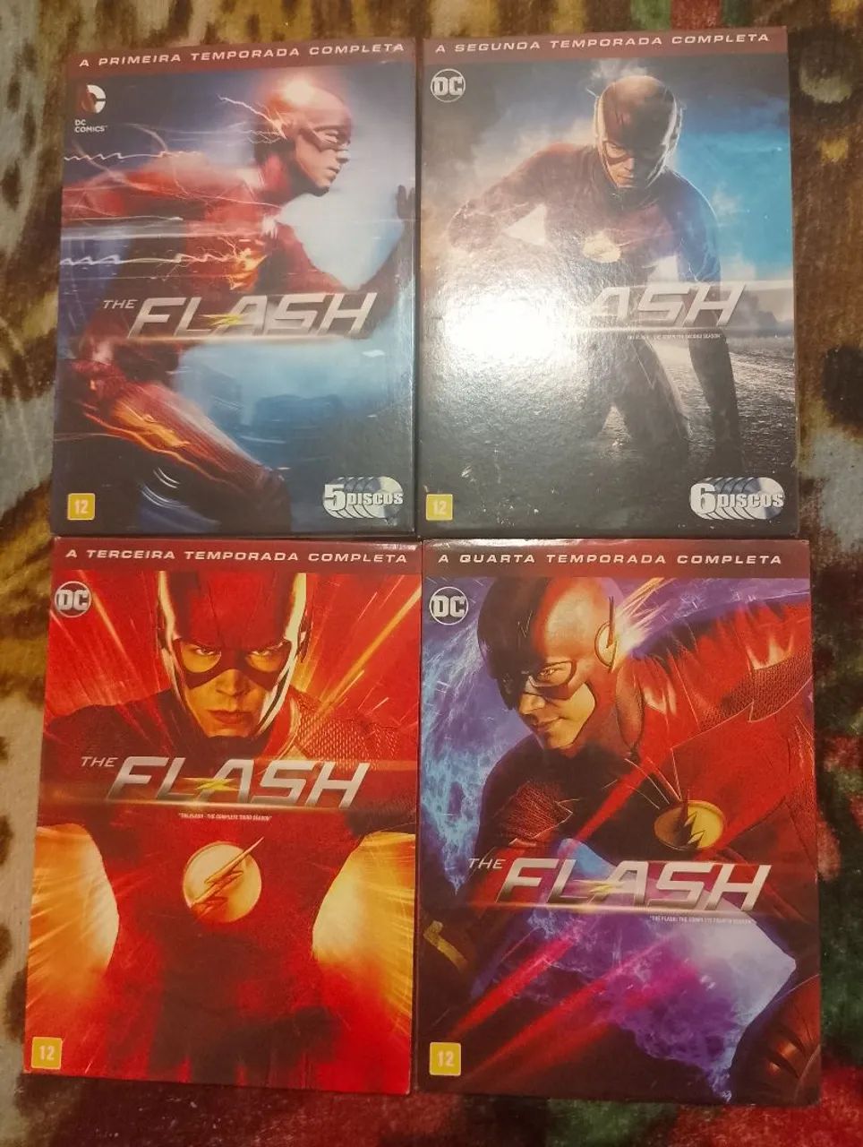 Lote dvds de séries da dc - Foto 4
