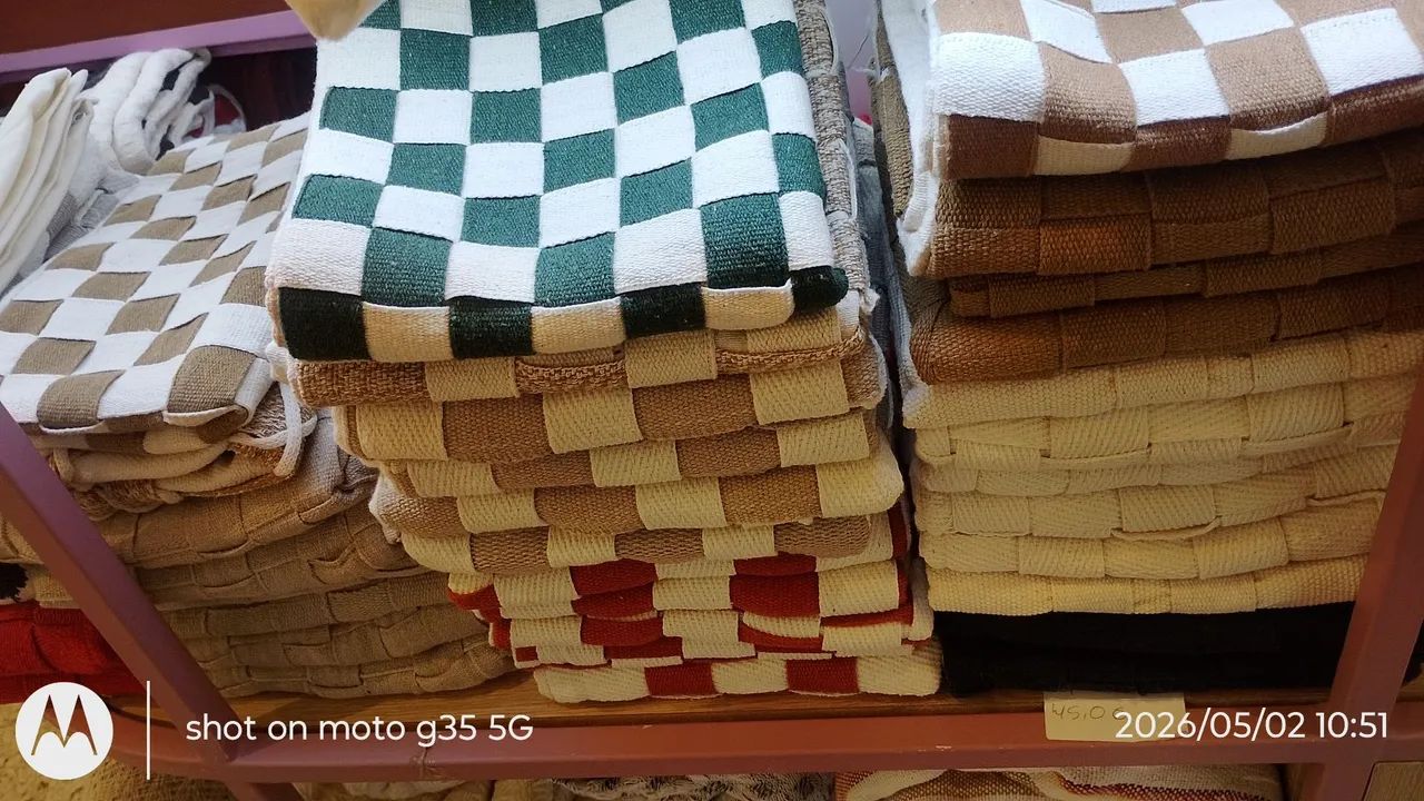Capas almofadas em tear  - Foto 2