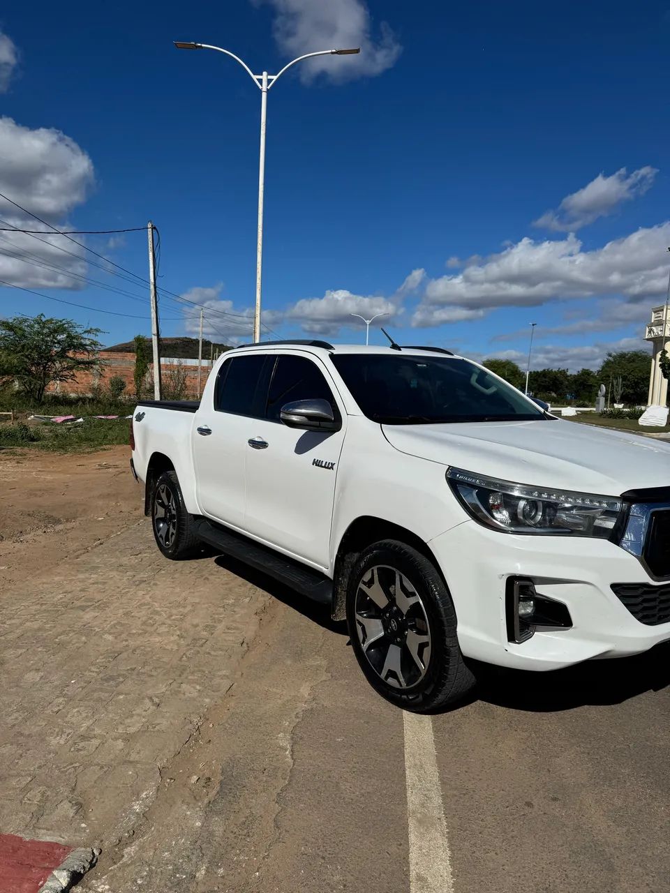 Toyota Hilux Hilux CD SRX 4x4 2.8 TDI 16V Diesel Aut. 2017
