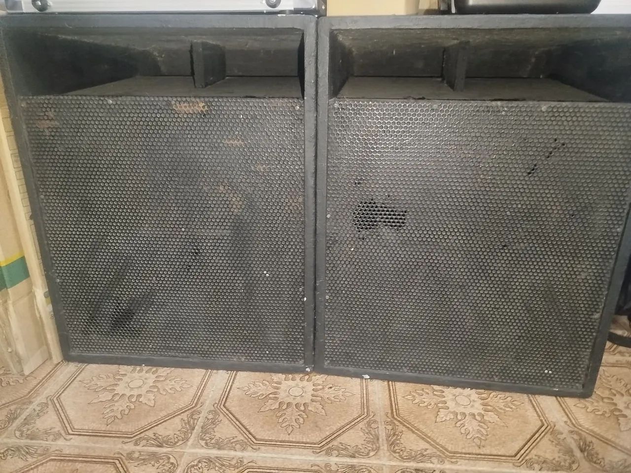 CAIXA DE SOM PROFISSIONAL 