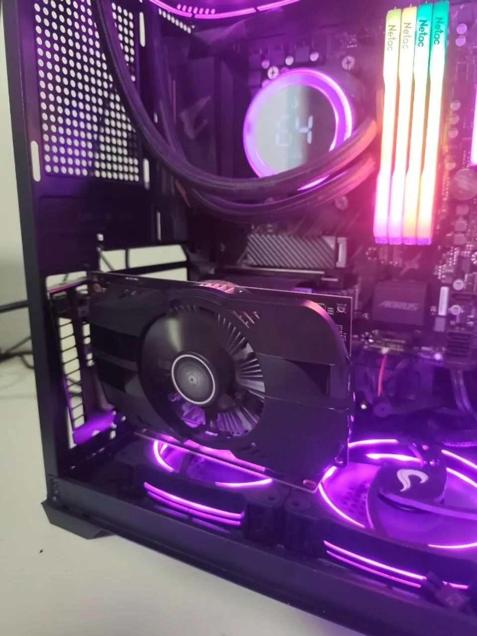 Placa de vídeo Rx 550 4GB Asus  - Foto 2
