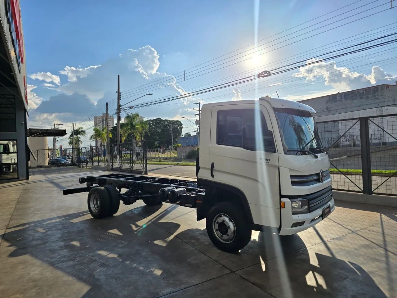 Volkswagen VW 11180 Ano 2022 caminhão 3/4 ALEMÃO CAMINHÕES ITAPETININGA  - Foto 3