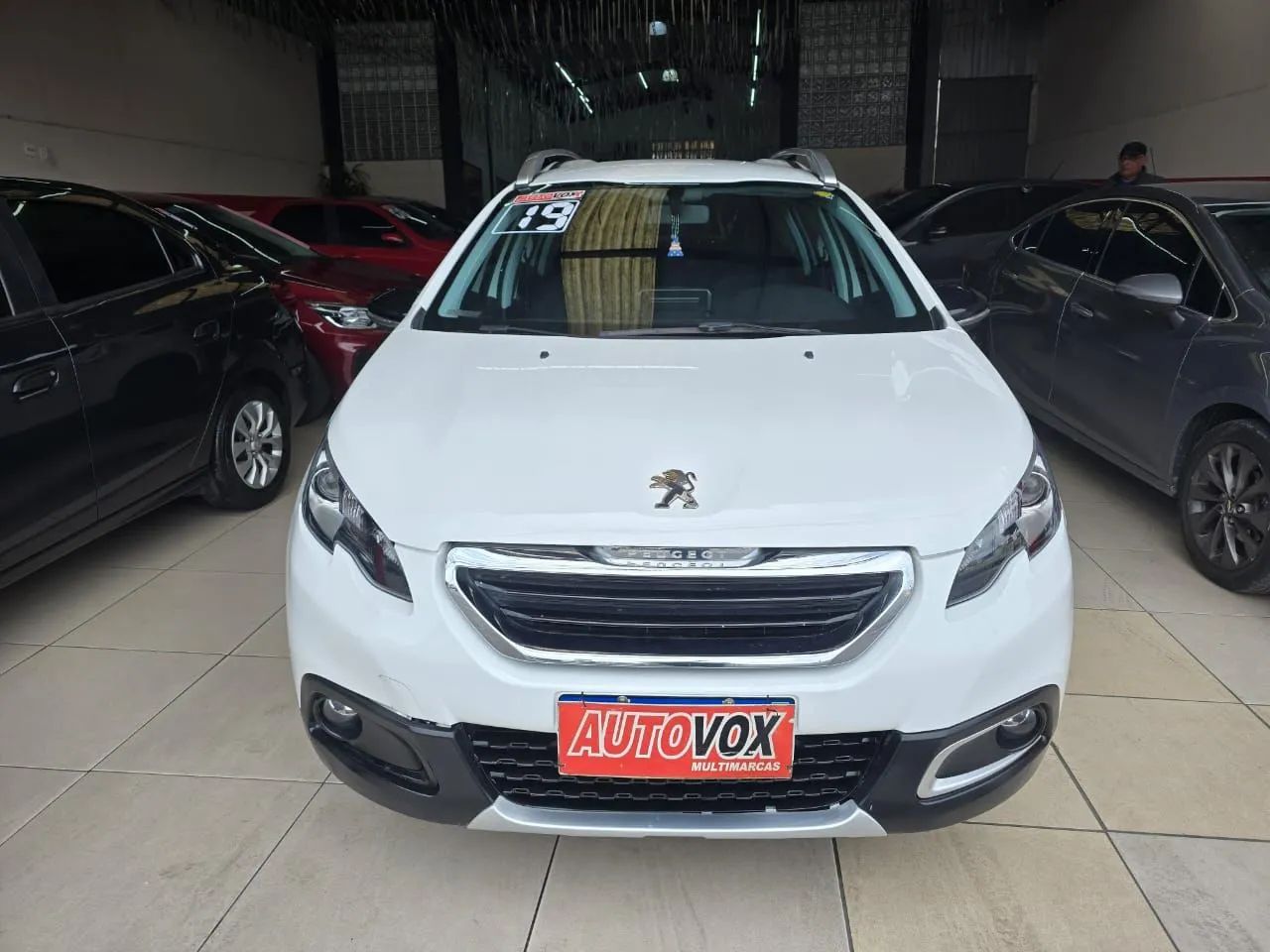 Peugeot 2008 ALLURE 1.6 16V 2019