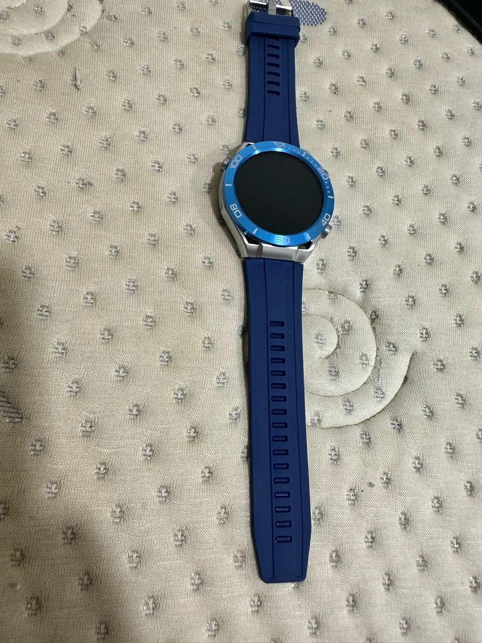 Relógio digital GT10MAX 