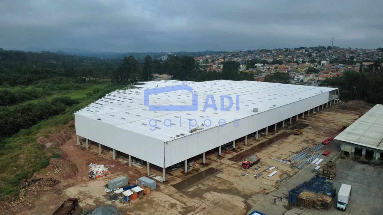 Galpão 29000 m²  40 docas  Suzano/Rodoanel