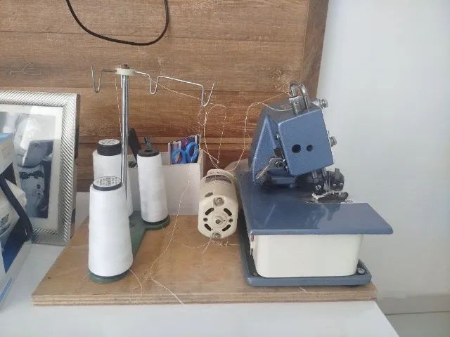 Máquina overloque doméstica  - Foto 2