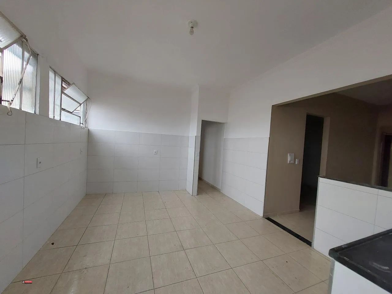 Bairro Tropical - Casa de 02 quartos, 02 vagas. - Foto 11
