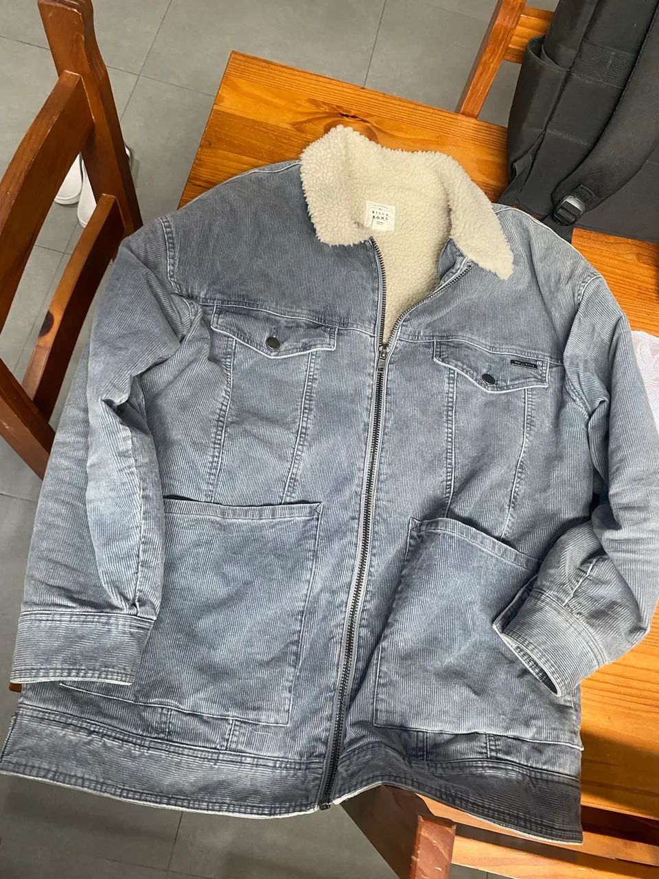 Jaqueta jeans com pelos Billabong