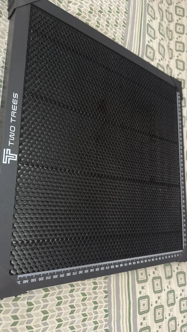 Base para gravadora a laser 35x35cm