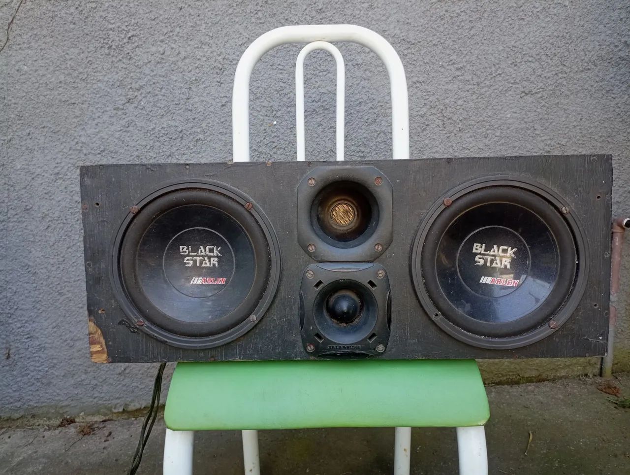 Vendo caixa de som funcionando perfeitamente 