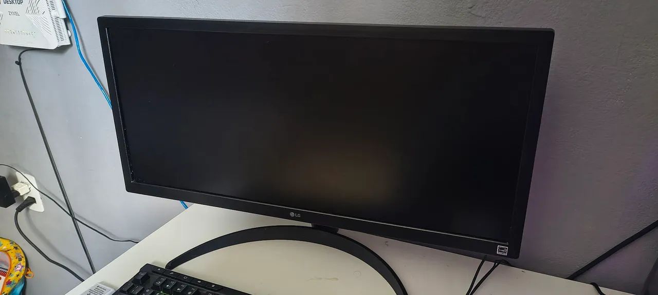 Monitor LG 25.7 - Foto 2