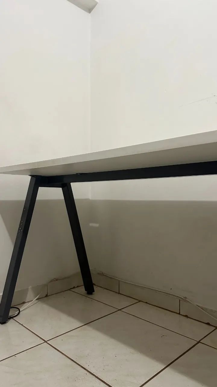 Mesa de Escritório Riccó 140x60cm - Foto 4