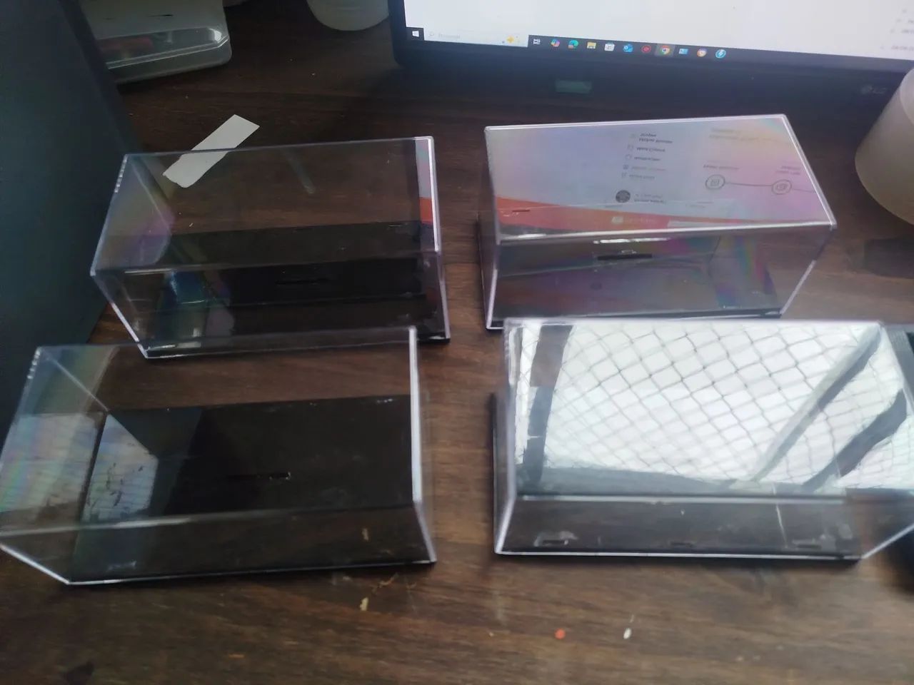 Conjunto de 4 Caixas Acrílicas para Miniaturas 1:43