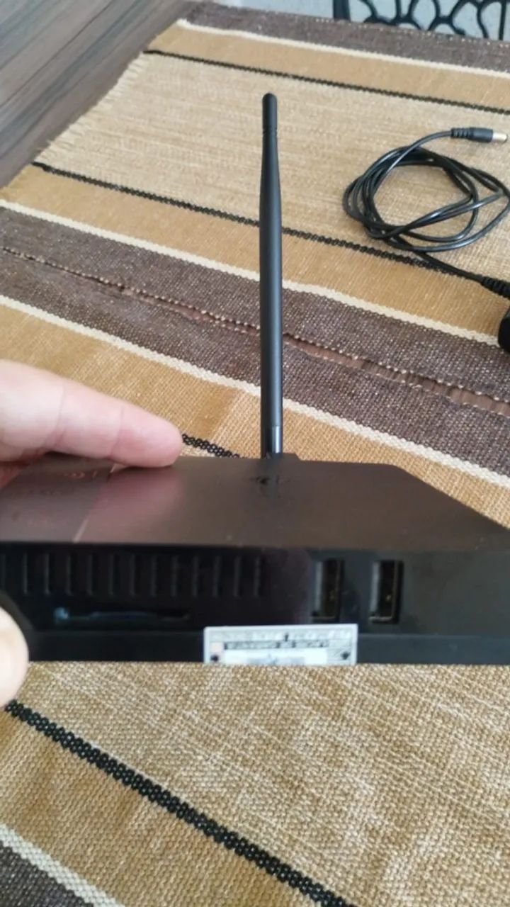 Mini PC  Processador Atom X5 - 4GB Ram e 58GB  SSD  Windows 10 - Foto 3