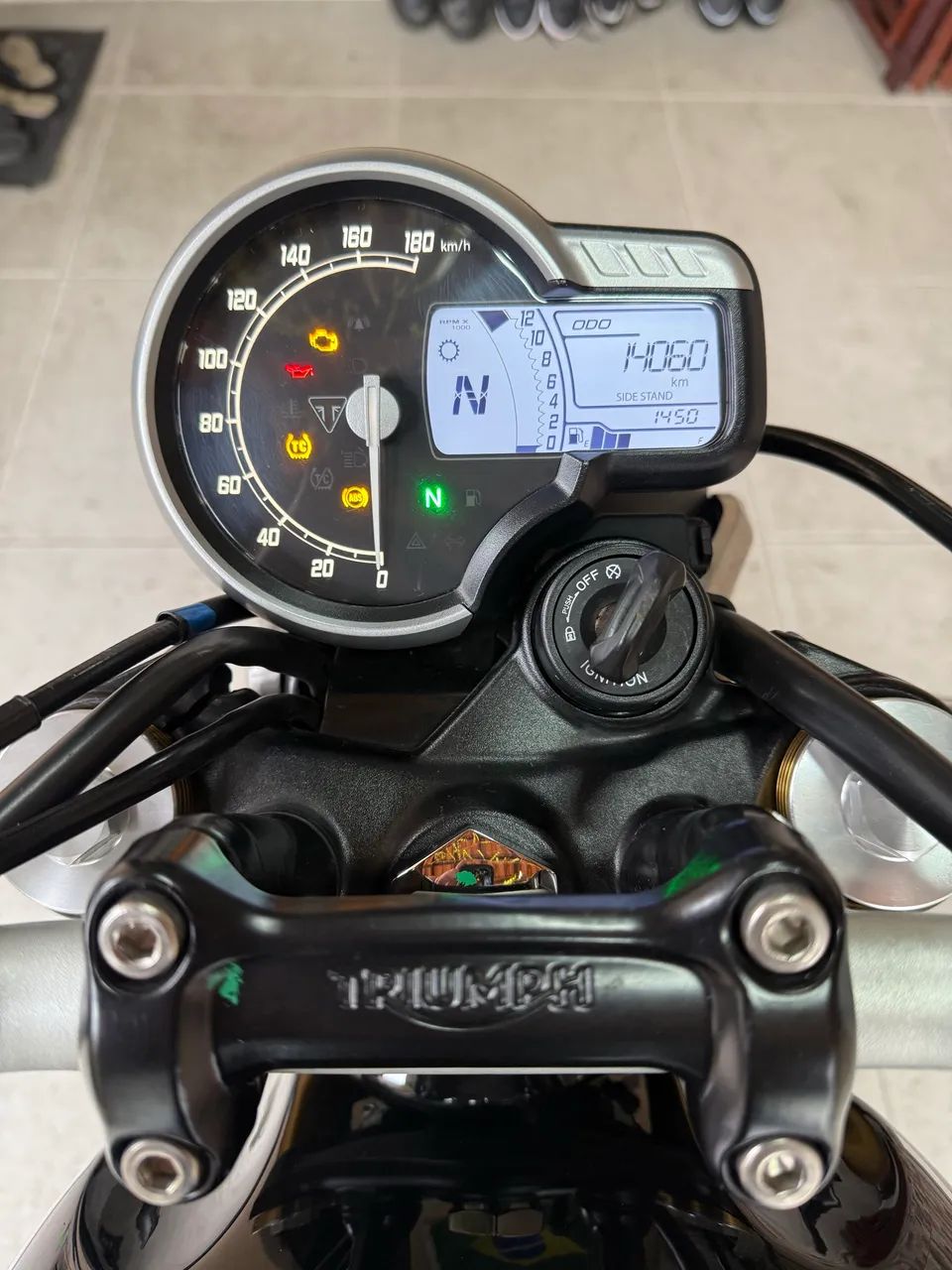 TRIUMPH SPEED 400  - Foto 3