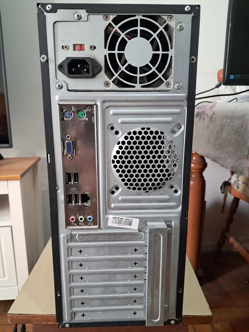 PC - AMD FX-4300 4GB RAM 500GB SATA - Foto 4