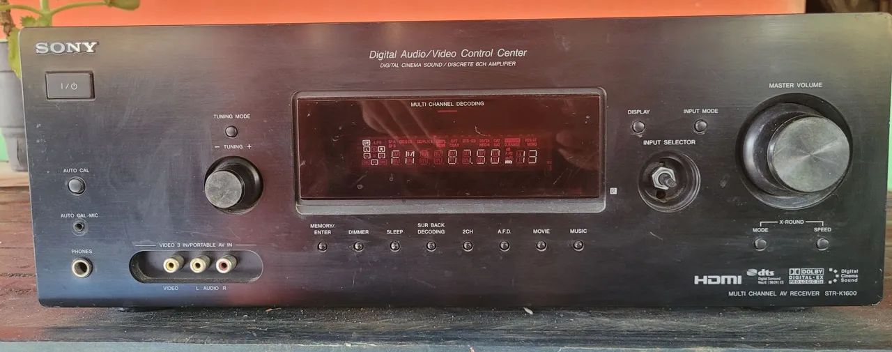 Receiver Sony STR-K1600,