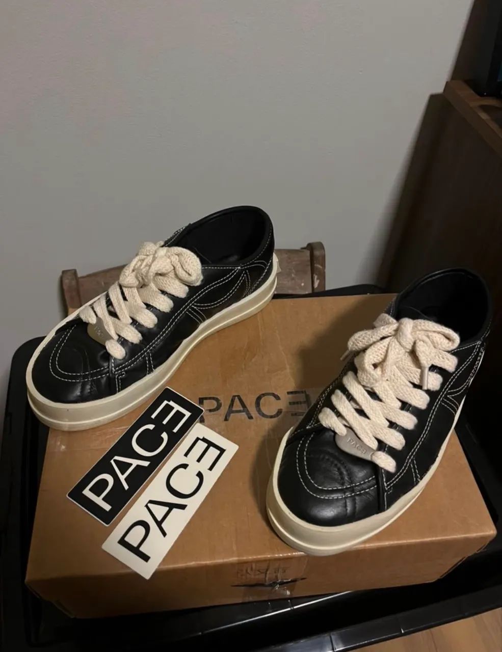 Pace BR-01 V2 Leather Low Light Black - Foto 2