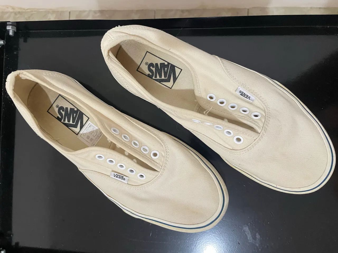 Tênis Vans Authentic Off White - 39 - Calçados - Felícia, Vitória