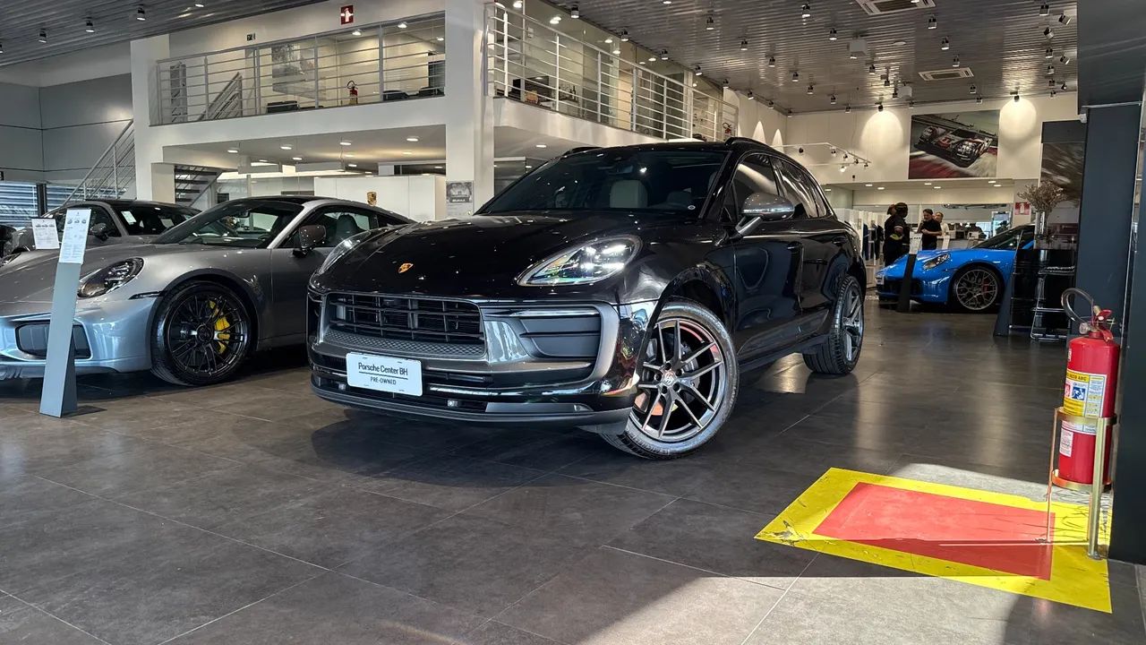Porsche Macan Macan T 2.0 Turbo 2026