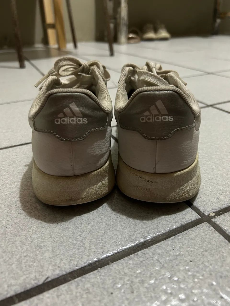 Tênis adidas usado pouco  - Foto 2