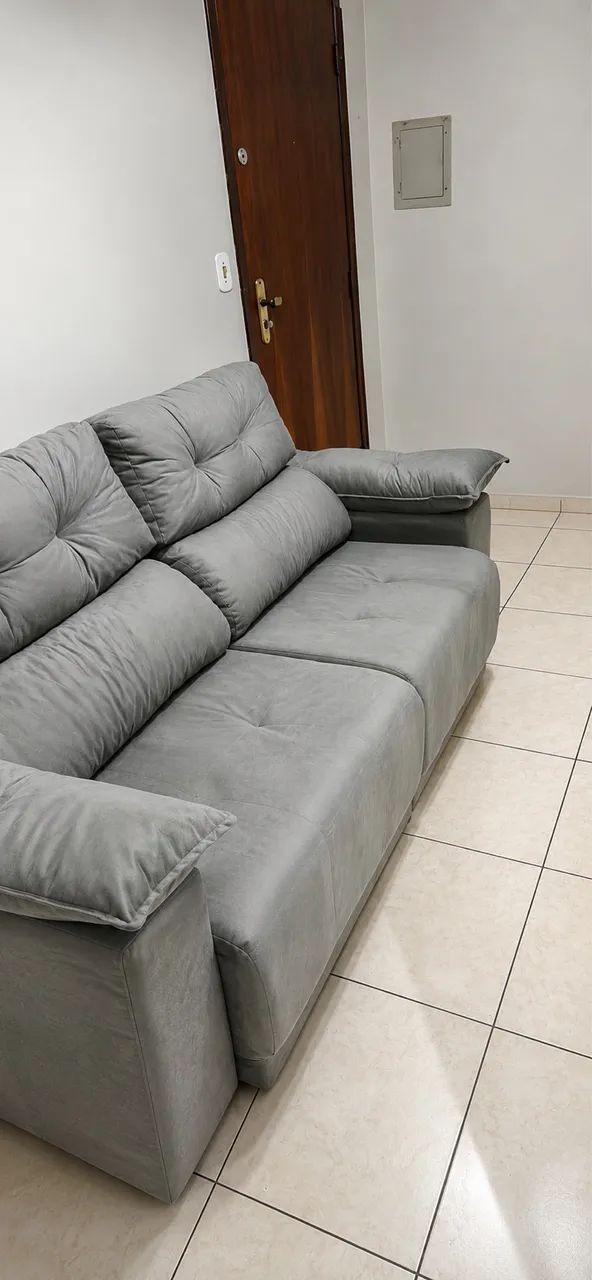 Sofá retrátil declinável 