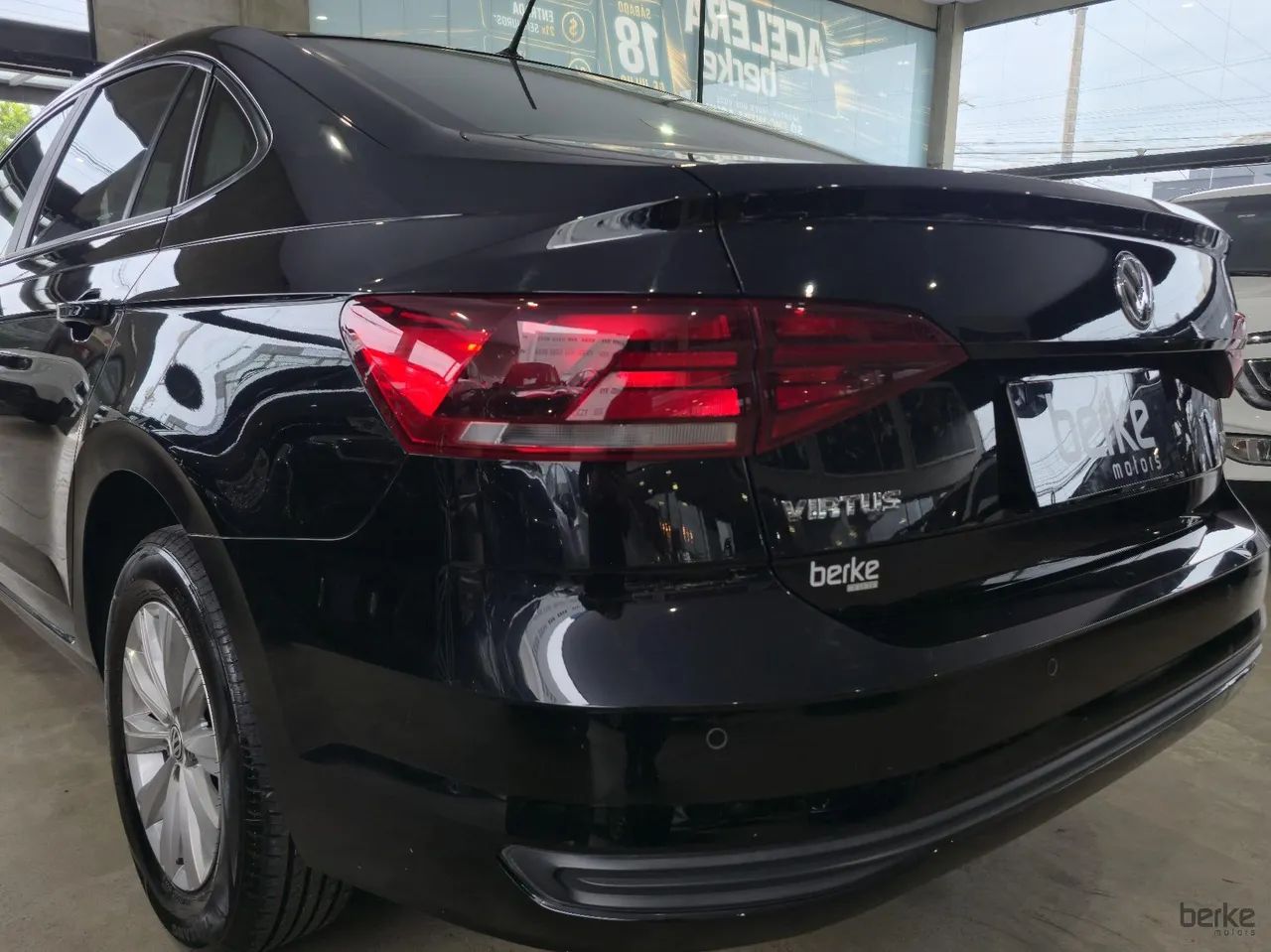 Volkswagen Virtus 1.6 MSI Flex 16V 5P Mec. 2021 - Foto 5