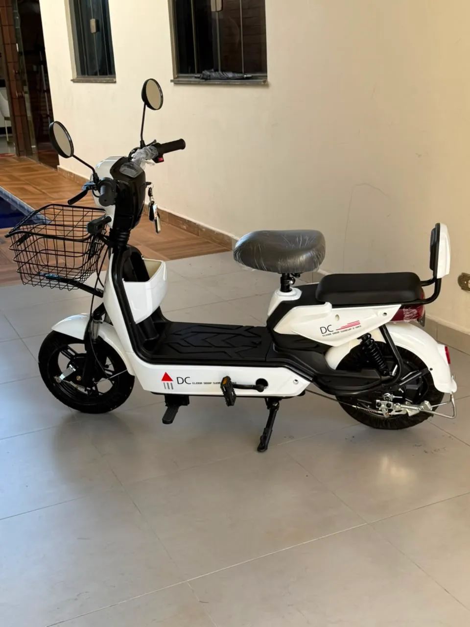 Scooter moto elétrica 