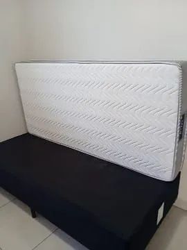 Cama box e colchão novos