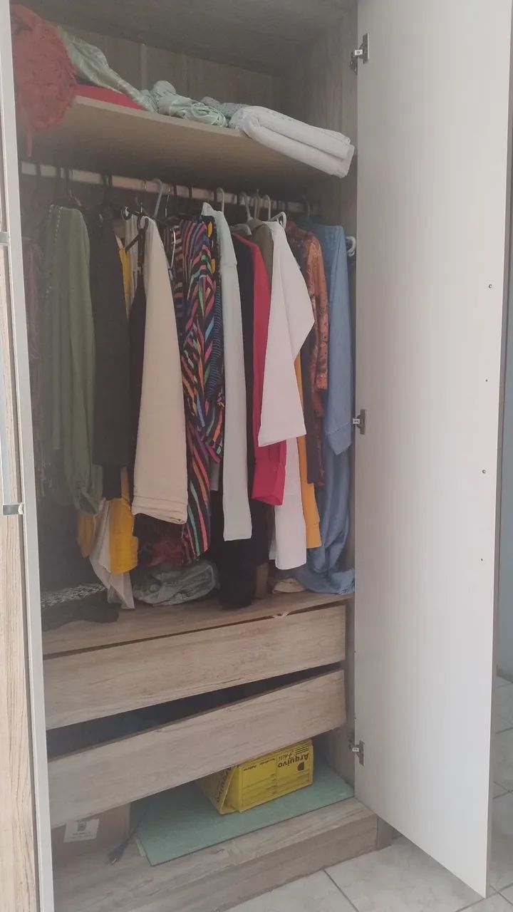Guarda roupa 6 portas  - Foto 2