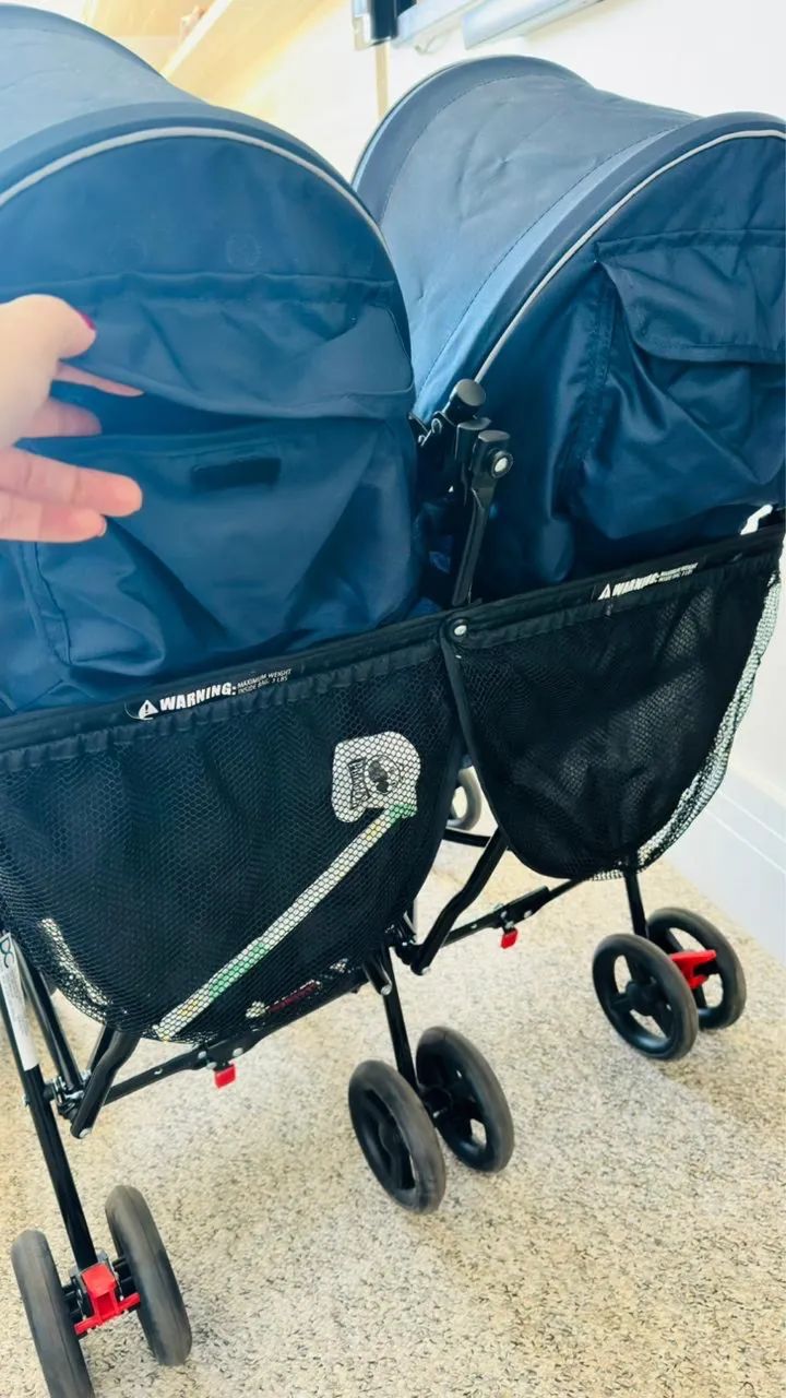 Carrinho de bebê duplo  - Foto 4