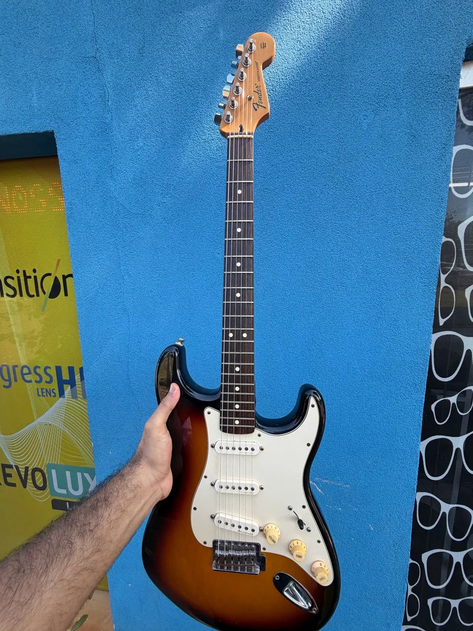 Guitarra fender