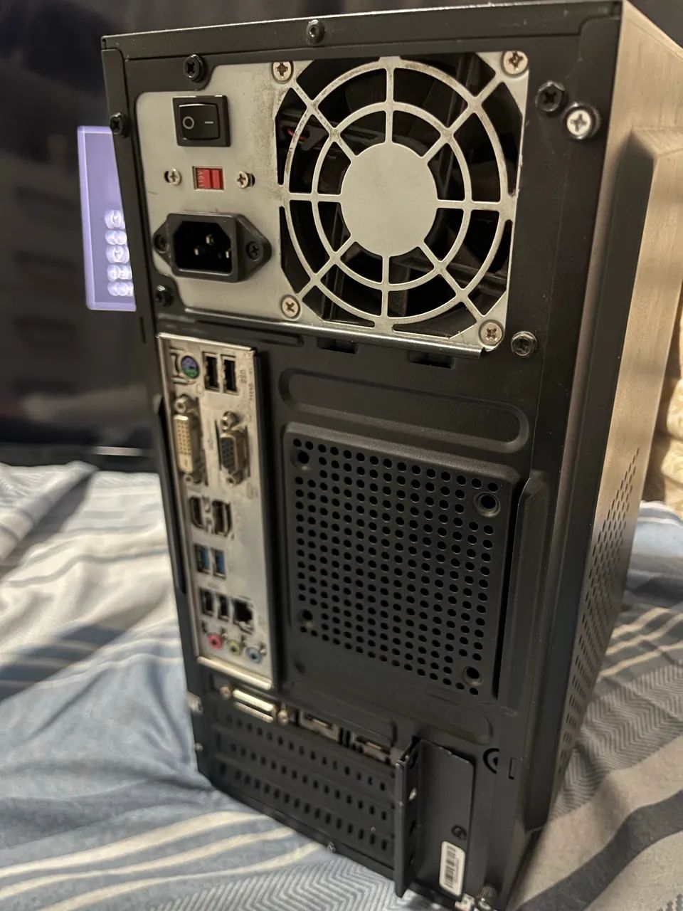 PC completo de entrada